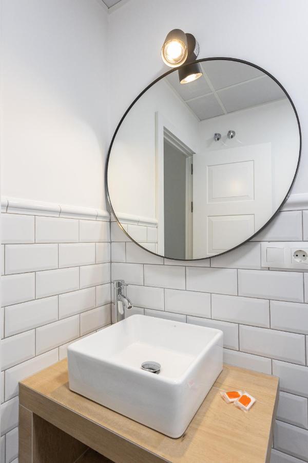 Holidays2Malaga Picasuss Loft New Built Close Huelin Beach And Promenade Bagian luar foto