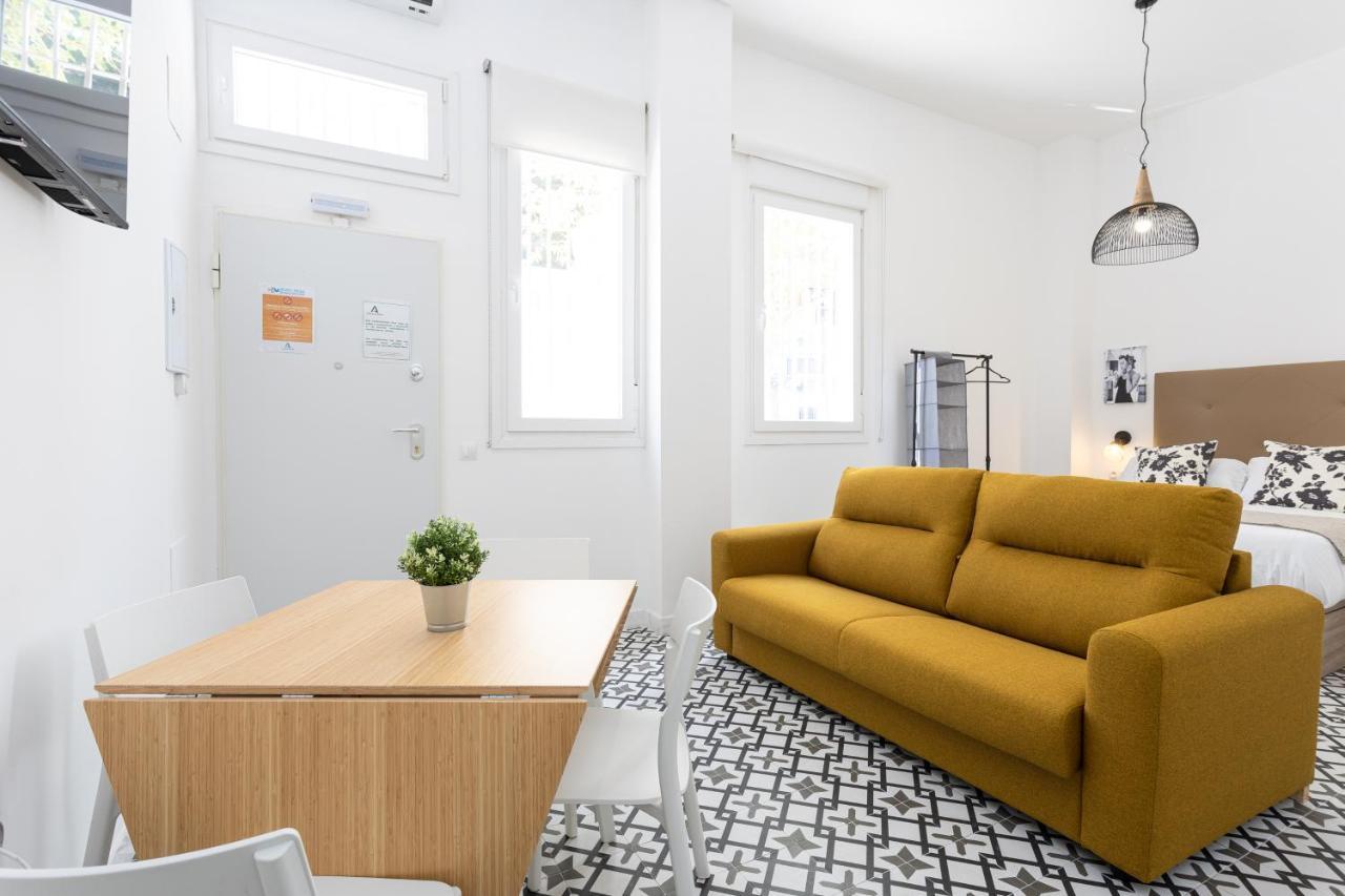 Holidays2Malaga Picasuss Loft New Built Close Huelin Beach And Promenade Bagian luar foto