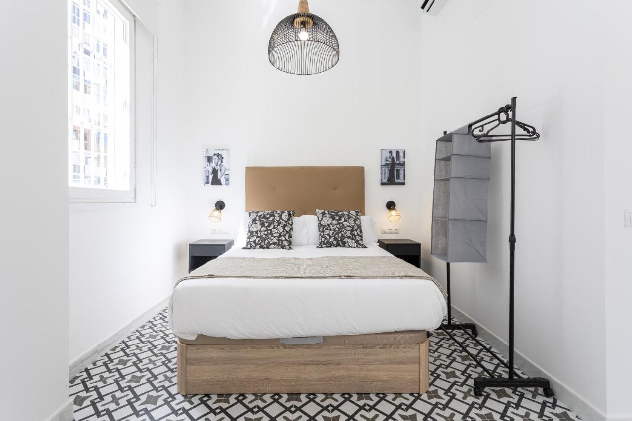 Holidays2Malaga Picasuss Loft New Built Close Huelin Beach And Promenade Bagian luar foto