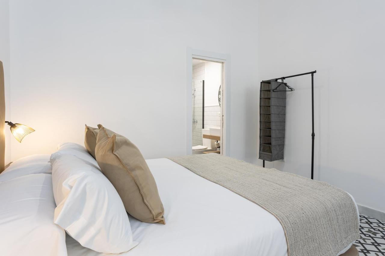 Holidays2Malaga Picasuss Loft New Built Close Huelin Beach And Promenade Bagian luar foto