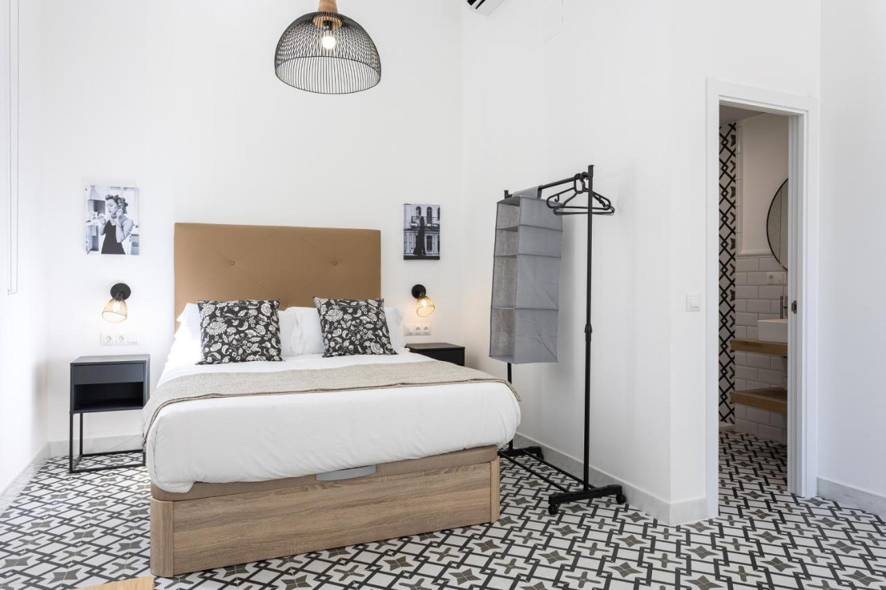Holidays2Malaga Picasuss Loft New Built Close Huelin Beach And Promenade Bagian luar foto
