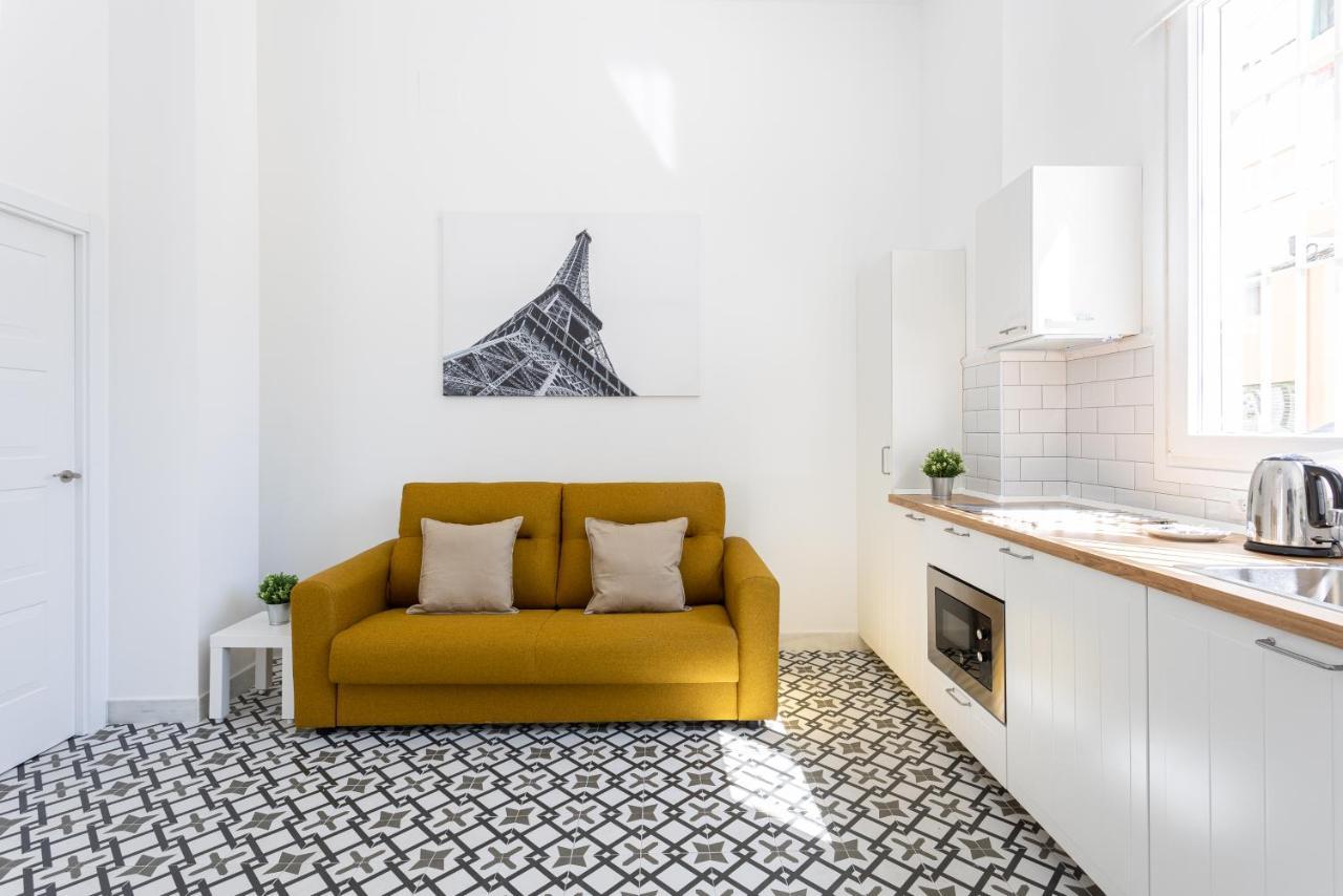 Holidays2Malaga Picasuss Loft New Built Close Huelin Beach And Promenade Bagian luar foto