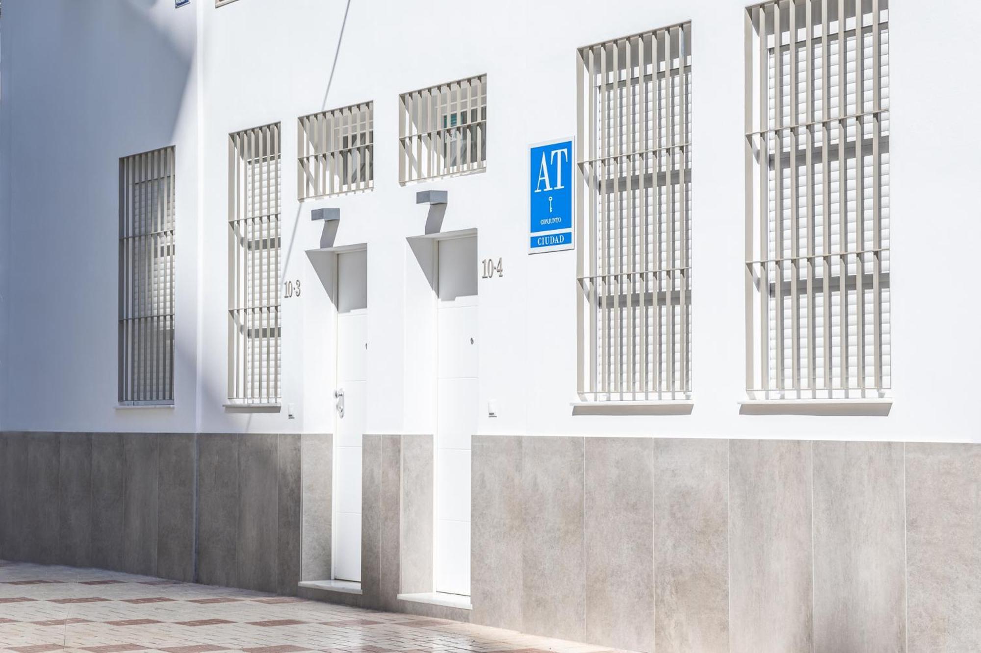 Holidays2Malaga Picasuss Loft New Built Close Huelin Beach And Promenade Bagian luar foto