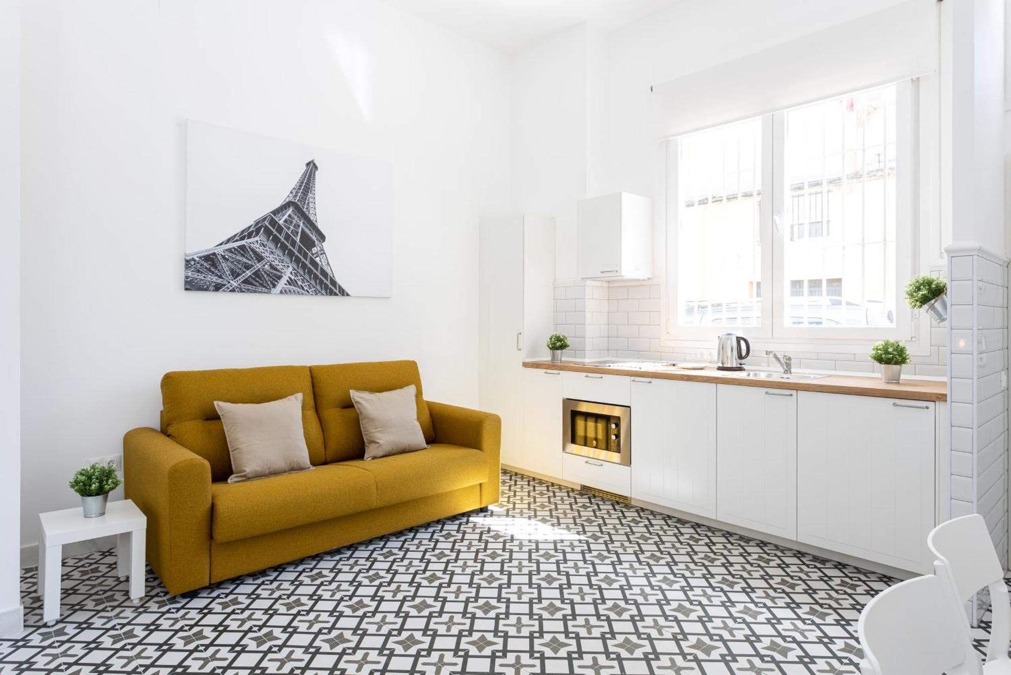 Holidays2Malaga Picasuss Loft New Built Close Huelin Beach And Promenade Bagian luar foto